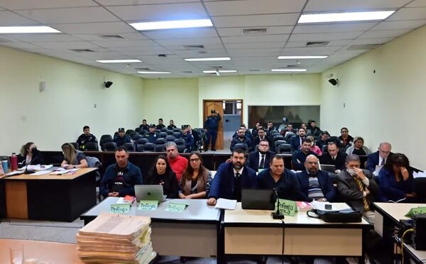 Tribunal ratifica juicio oral para doce supuestos testaferros de Da Rocha - Nacionales - ABC Color
