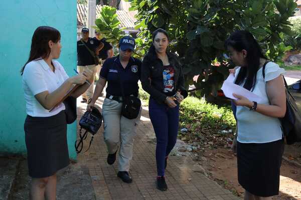 Diario HOY | Imputan a la empleada del ex fiscal Ibarra: tenía rastros de pólvora en una mano
