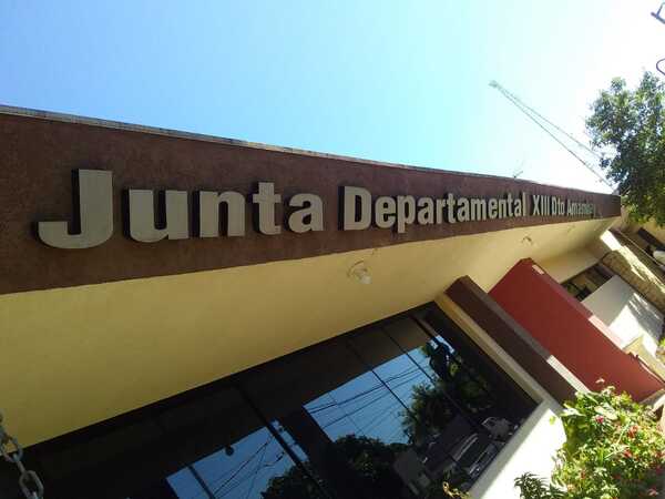 Concejales exponen falta de medicamentos en Capitán Bado y Karapaí - Radio Imperio