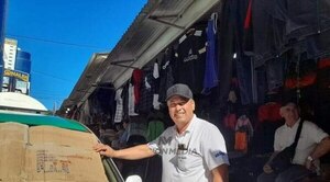Taxista devolvió 4 mil dólares que un extranjero olvido en su vehículo - Noticiero Paraguay