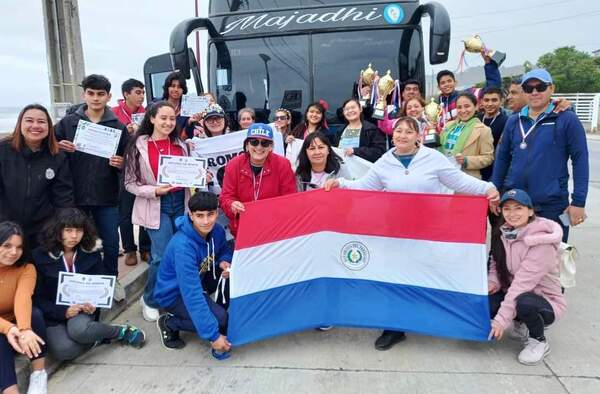 Proyectos de estudiantes luqueños sobresalen en Feria Científica en Chile •