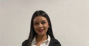 La Nación / Tatiana, la primera niña trasplantada de corazón, se graduó de licenciada en Comercio Internacional