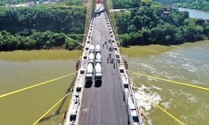 Realizan prueba de carga dinámica en el Puente de la Integración a días de su inauguración