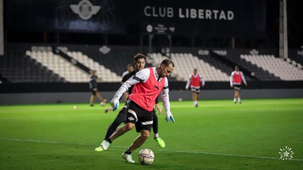 Marcelo Díaz confirma su salida