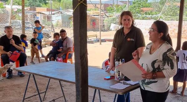 Coordinan acciones para la reubicación de familias asentadas en el predio de la ex OFAT