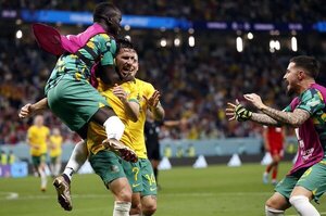 Australia sorprende y se anota en octavos