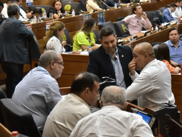 Diputados deroga convenio de apoyo a la educación con la Unión Europea · Radio Monumental 1080 AM