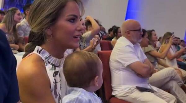 Presentación en la iglesia Vs Bautismo: Maga Páez se metió en discusión