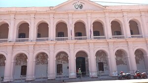 Diario HOY | Histórico edificio del Cabildo sería rehabilitado en marzo