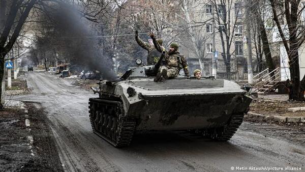 Rusia anuncia la toma de dos pueblos cerca de Bajmut, en Ucrania