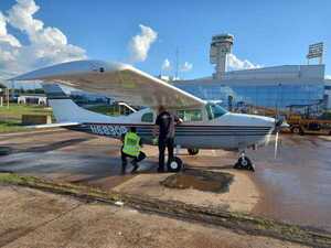 Diario HOY | Retienen en el aeropuerto Silvio Pettirossi una avioneta por varias irregularidades 
