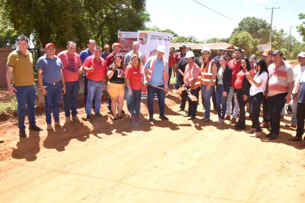 Los Cedrales: Gobernador da inicio a obras por valor de G. 2745 millones - Noticde.com