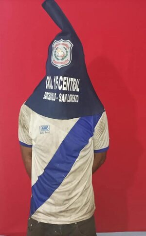 Capturan a “empleado infiel” que habría robado repuestos de un taller donde trabajaba - Policiales - ABC Color