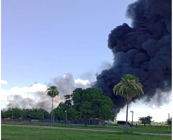 Tres heridos tras explosión e incendio de combustible en una estancia
