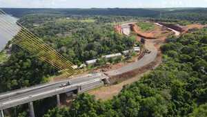 Fracaso total del Gobierno paraguayo con obras complementarias para el 2º puente - La Clave