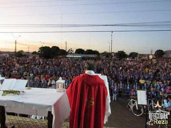 Tercer día del novenario en honor a la Virgen de Caacupé este jueves - Radio Imperio