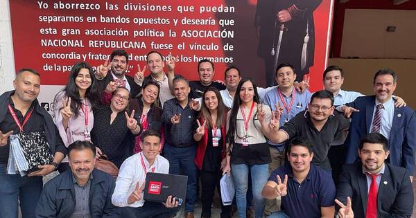 La Nación / ANR capacitó a 16.000 agentes electorales para las internas simultáneas