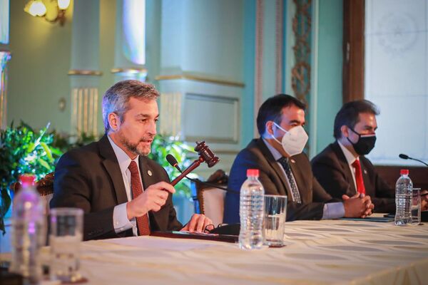 Mario Abdo Benítez: “Paraguay nunca acompañará una propuesta que desnaturalice la esencia del Mercosur” - Revista PLUS