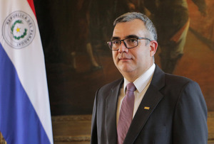 Ministro Nicolás Zárate afirma que no será incluido dentro del PNTE conceptos que atenten con lo establecido en la Constituci