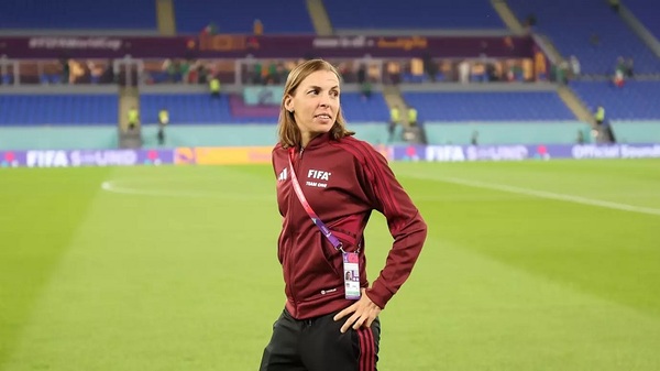 Con histórico arbitraje femenino, Alemania y Costa Rica se juegan la vida por un cupo a octavos - Noticias Paraguay