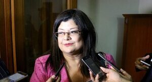 Carolina Llanes: “Yo no llamo a magistrados para favorecer a mi hijo” - ADN Digital