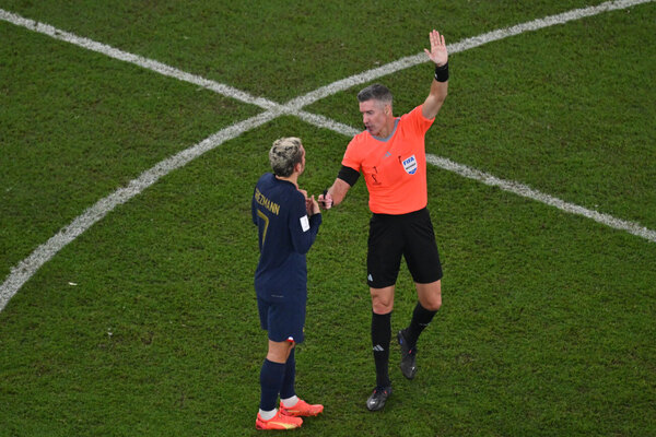 Francia presenta reclamo a la FIFA por la anulación del gol de Griezmann