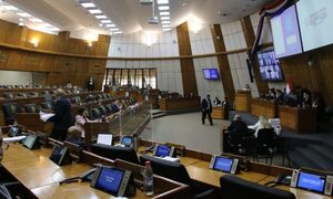 Transformación educativa: “lo que menos les importa es la familia, esto es electoralismo” | 1000 Noticias