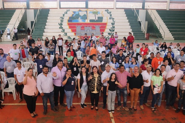 Juventud chaqueña presente en el VI Foro República Joven - El Independiente