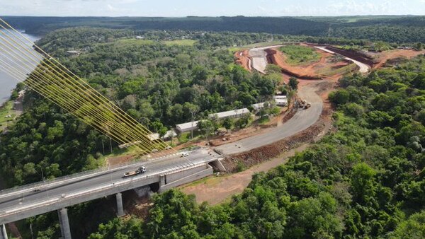 Fracaso total del Gobierno paraguayo con obras complementarias para el 2º puente