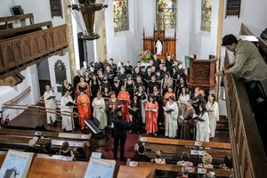 Coro de la Universidad Católica de Encarnación dará concierto de Navidad en Asunción - Música - ABC Color