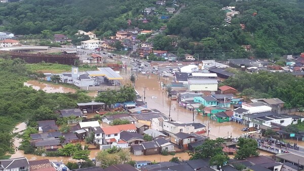 Florianópolis decreta estado de emergencia a causa de las grandes inundaciones - Megacadena — Últimas Noticias de Paraguay