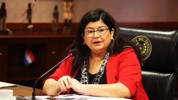 Así como Fretes, Llanes tampoco quiere renunciar a su cargo en CSJ