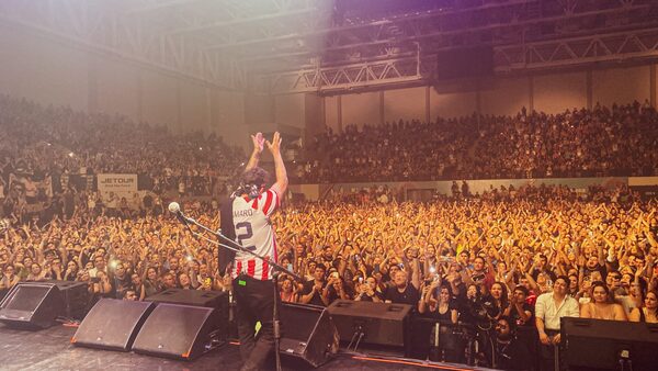 Andrés Calamaro brindó un show impecable en la SND - Te Cuento Paraguay