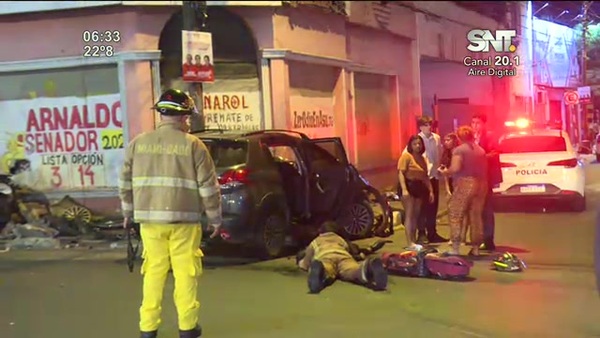 Grave accidente de tránsito en el Microcentro - SNT