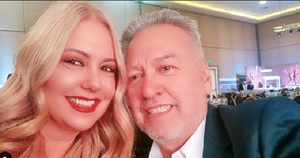 Quienes enviaron mensajes a Menchi tendrán que asumir consecuencias, afirma Oscar Acosta