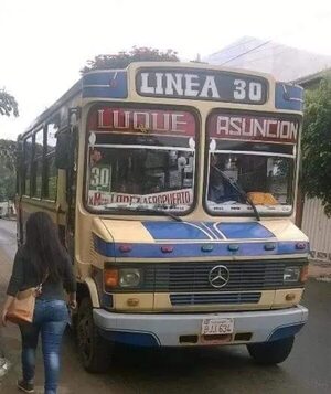 Buses “chatarra” siguen operando - Crónicas Ciudadanas - ABC Color