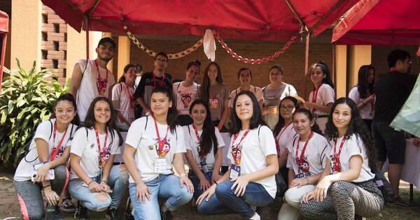 La Nación / Emprendedurismo y sostenibilidad, enfoques de la FEP para capacitar a jóvenes