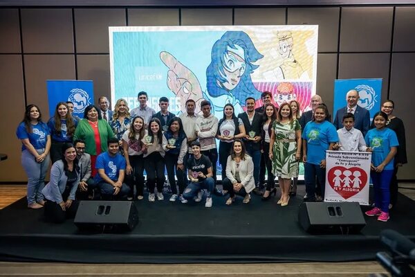 Unicef distinguió a jóvenes destacados en áreas de educación, cambio climático y salud mental - Nacionales - ABC Color