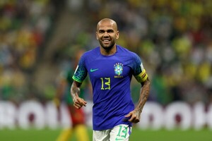 Diario HOY | "Llamado de atención", dice Dani Alves sobre derrota con Camerún