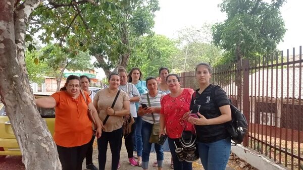 Padres de la ACE del colegio Ysaty denuncian irregularidades en la administración - Nacionales - ABC Color