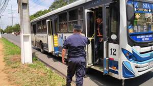 Salí con tu "cérdula": poli comienza operativo "control" en buses