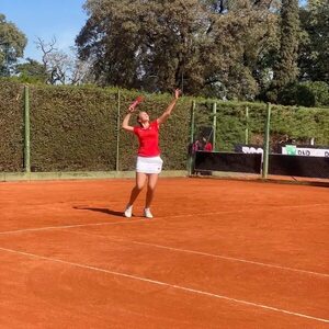 Las chicas son campeonas del APT Junior Open - Polideportivo - ABC Color