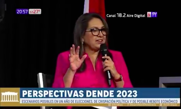 Analista política cree que la Concertación tiene más chances de ganar a Santi Peña que a Wiens - El Trueno