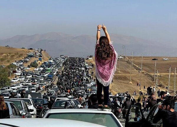 Irán confirma la muerte de más de 200 personas en las actuales protestas - Mundo - ABC Color
