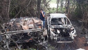 Diario HOY | Hallan vehículo incinerado en zona boscosa de Caacupé