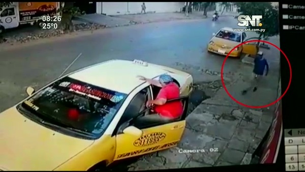 Asaltó y apuñaló a un taxista - SNT