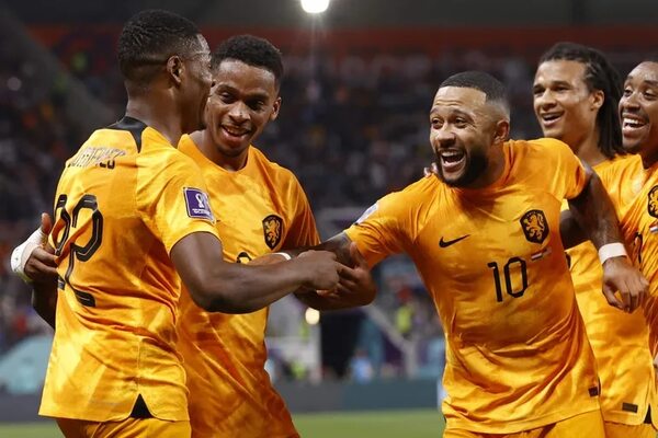 Mundial Qatar 2022: Países Bajos derrota a Estados Unidos de la mano de Dumfries - Mundial Qatar 2022 - ABC Color