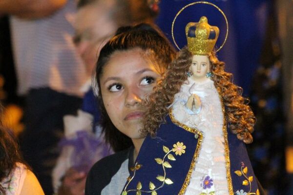 Caacupé: monseñor pide apoyo a jóvenes para que la iglesia sea el alma de un país diferente