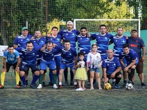 Padres Unidos, vicecampeón y “mejor hinchada” del Torneo de Interpadres DF10 - Polideportivo - ABC Color
