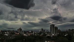¡Atención! Alertan sobre lluvias con tormentas para esta tarde - Noticias Paraguay